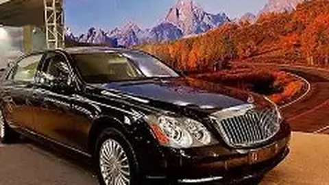 夏夜之旅：观赛夜市两不误——探索夏日夜生活新风尚