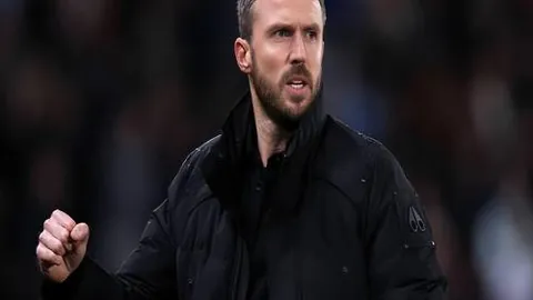 杜威退赛：争议事件后脚踝扭伤离场，剩余三战资格待定